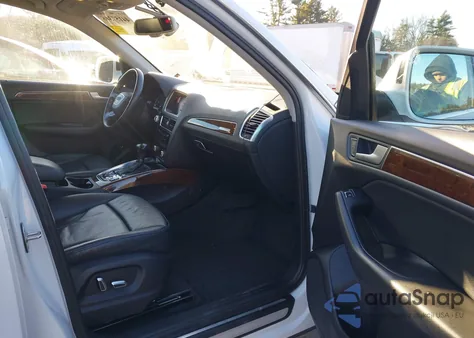 2015 Audi Q5 2.0T Premium z USA, uszkodzony, nr VIN WA1LFAFP6FA058746